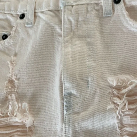 CARMAR denim skirt. - Picture 11 of 12